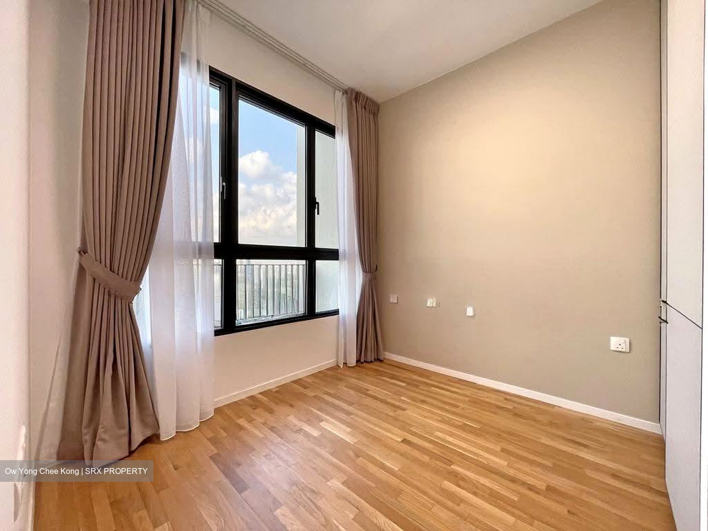 Avenue South Residence (D3), Apartment #635582261